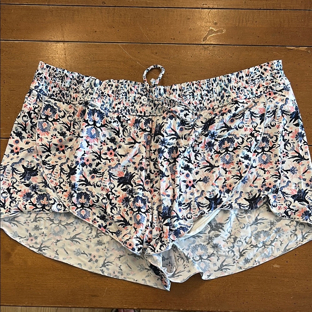 Athleta Floral Print Shorts